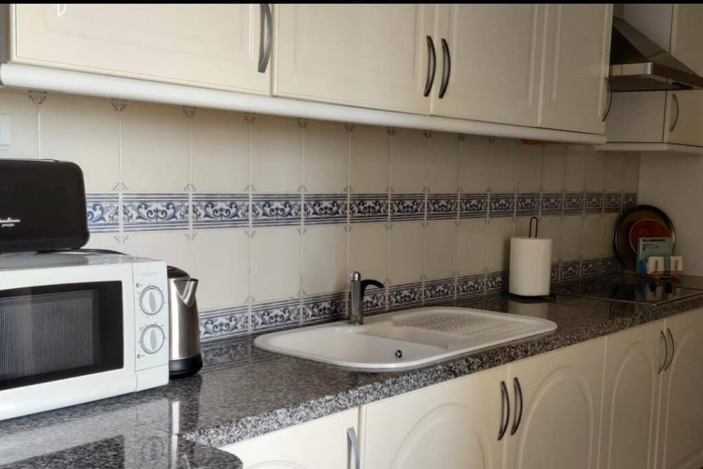 Clube Praia Mar Portimao - Apartamento A 200 Mts Da Praia Eksteriør bilde